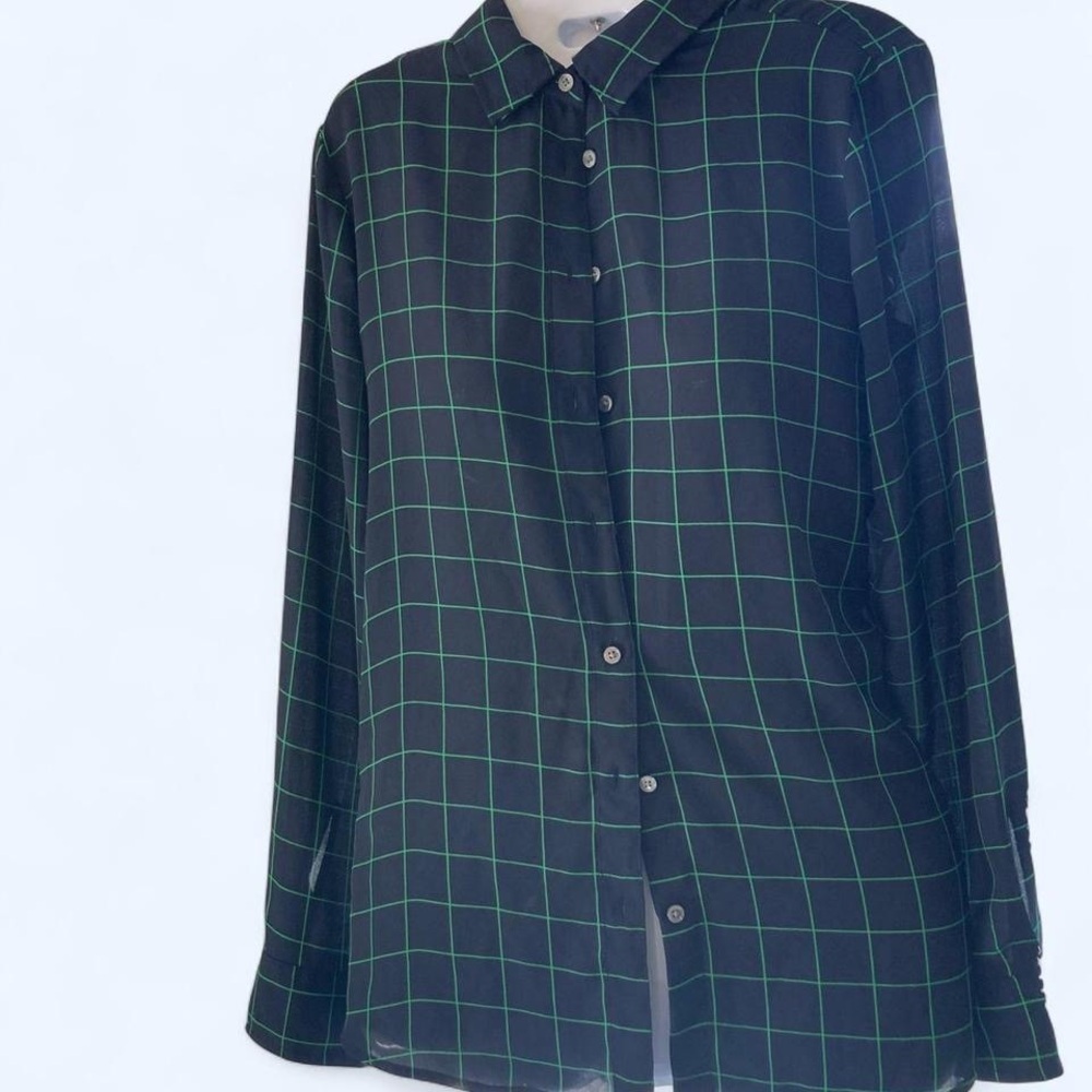 J. Crew Green and Navy Checkered Casual Button Down Shirt XS